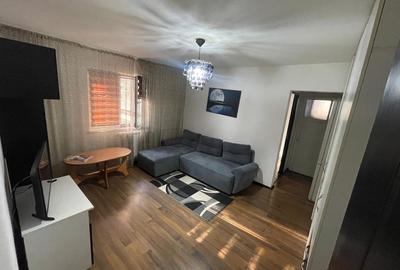 Apartament cu 2 camere, mobilat în Central