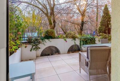 Apartament cu 5 camere decomandat, mobilat în Nordului - 1