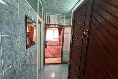 Garsonieră semidecomandată în Drumul Carului