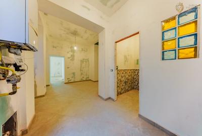 Apartament cu 4 camere semidecomandat în Central - 12