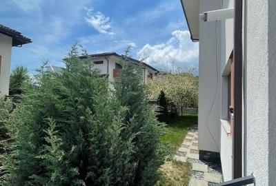 Casă cu 4 camere cu Teren 500 Mp în Baciu