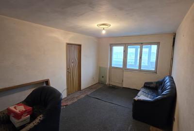 Apartament cu 2 camere decomandat în Zahana - 4