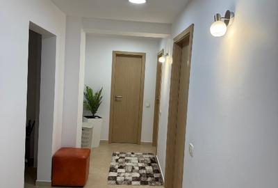 Apartament cu 4 camere decomandat în Florilor - 5