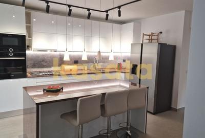Apartament cu 4 camere semidecomandat în Sisești - 2
