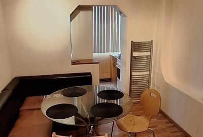 Apartament cu 3 camere decomandat în Bran - 3