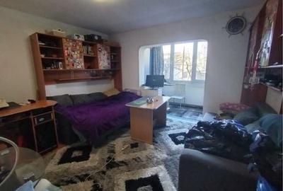 Apartament cu 3 camere decomandat în Central - 6