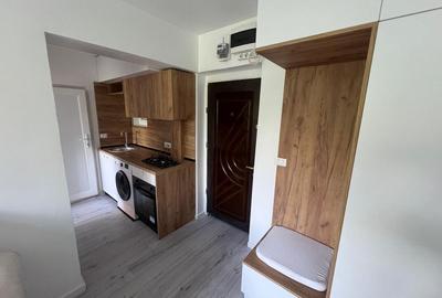 Apartament cu 2 camere decomandat în Rahova - 1