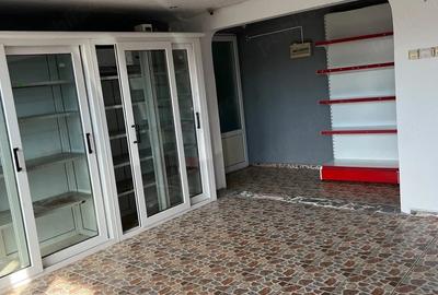 Spațiu comercial, de 90 mp, în Central