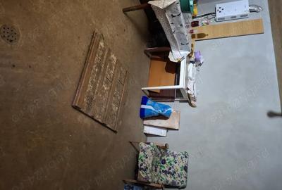 Casă cu 4 camere în Central - 1
