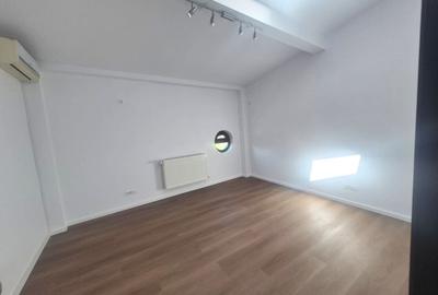 Apartament cu 5 camere decomandat în Kiseleff - 11