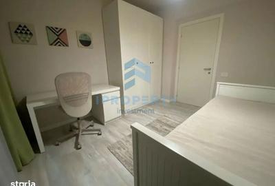 Apartament cu 3 camere decomandat, mobilat în Timpuri Noi