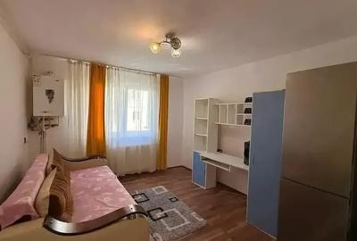 Garsonieră nedecomandată în Central - 2