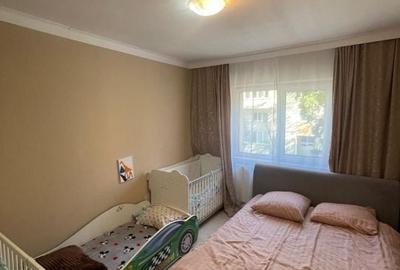 Apartament cu 3 camere în Traian - 1