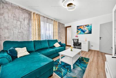 Apartament cu 2 camere decomandat în Tractorul