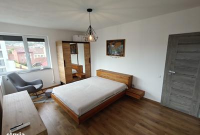 Apartament cu 3 camere decomandat în Central - 11