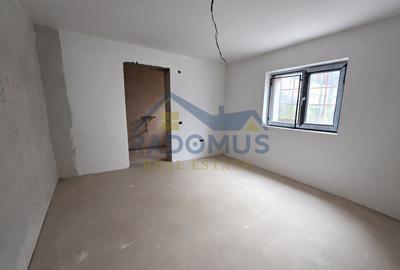 Casă individuală cu 8 camere cu Canalizare în Tătărani - 8