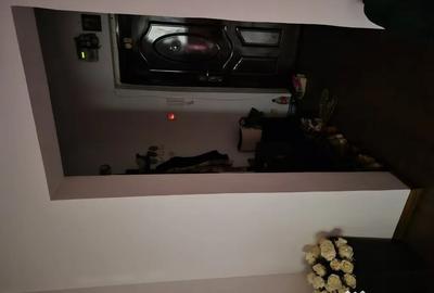 Apartament cu 2 camere nedecomandat în Alexandru Obregia