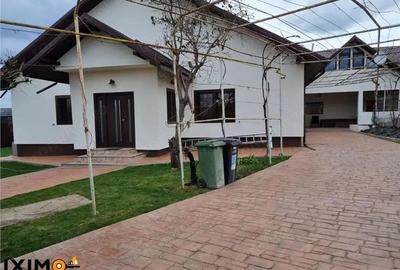 Casă cu 7 camere cu Canalizare în Podu Turcului - 12