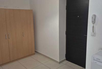 Apartament cu 2 camere, mobilat în Titan