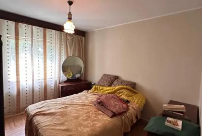 Apartament cu 4 camere decomandat în Poarta 6 - 2