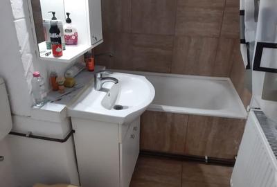 Garsonieră decomandată în Berca