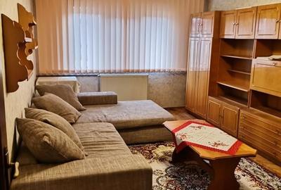 Apartament cu 2 camere decomandat, mobilat în Soarelui
