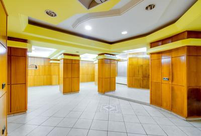 Apartament cu 4 camere circular în Armeneasca