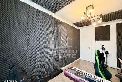 Casă cu 4 camere cu Teren 300 Mp în Remetea Mare - 9