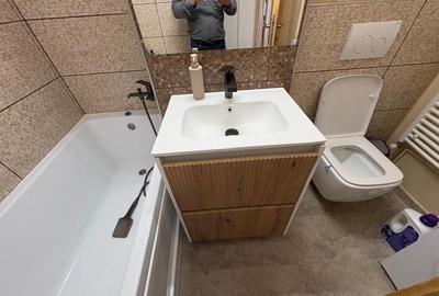 Apartament cu 3 camere decomandat în Cornișa - 3