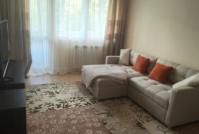 Apartament cu 2 camere semidecomandat, mobilat în Berceni