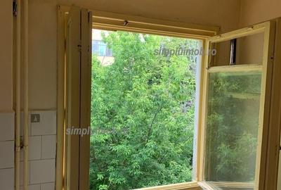 Apartament cu 3 camere semidecomandat în Berceni - 6