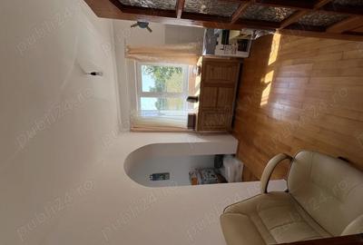 Casă cu 4 camere cu Teren 1219 Mp în Remetea Mare - 8