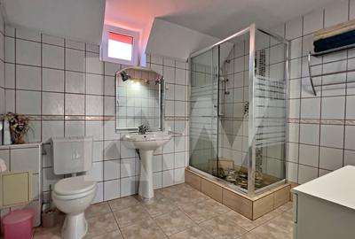 Casă individuală cu 6 camere cu Canalizare în Piața Cluj - 28