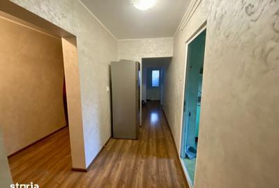 Apartament cu 4 camere decomandat în Micro 20 - 9
