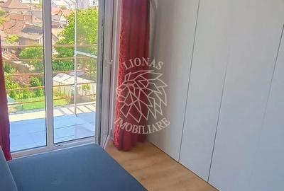 Apartament cu 3 camere în Central - 1