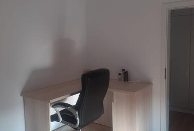 Apartament cu 2 camere semidecomandat în Exterior Vest
