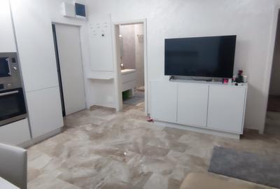 Apartament cu 3 camere decomandat, mobilat în Central - 4
