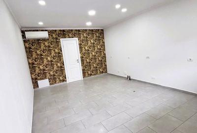 Spațiu comercial, de 30 mp, în Central - 12