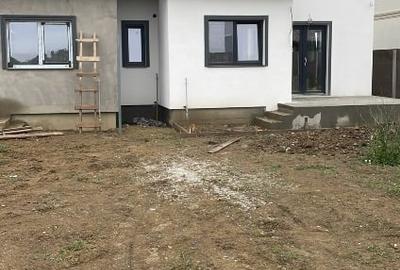 Duplex cu 4 camere cu Teren 275 Mp în Moșnița Nouă - 1