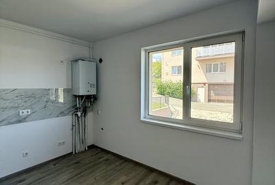 Apartament cu 5 camere semidecomandat în Central