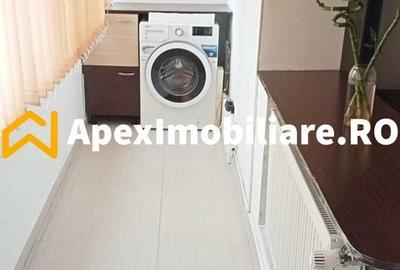 Apartament cu 3 camere decomandat în Dristor