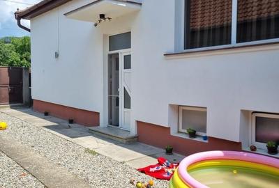 Casă cu 4 camere în Dârlos - 6
