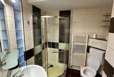 Apartament cu 2 camere semidecomandat în Calea Moldovei