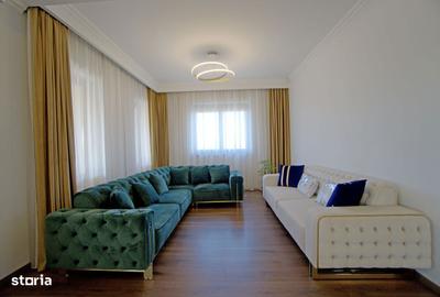 Casă cu 4 camere cu Teren 2000 Mp în Exterior Vest