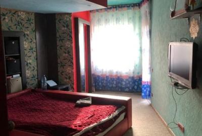 Apartament cu 3 camere decomandat, mobilat în Zorilor - 2