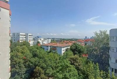 Apartament cu 3 camere decomandat, mobilat în Aviatorilor