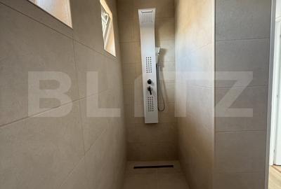 Apartament cu 4 camere decomandat în Semicentral