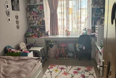 Apartament cu 3 camere semidecomandat în Dărmănești - 2