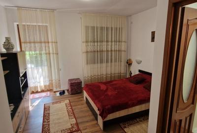Casă individuală cu 5 camere cu Canalizare în Nord-Est - 11