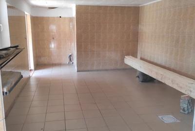 Spațiu comercial, de 66 mp, în Bariera Vâlcii